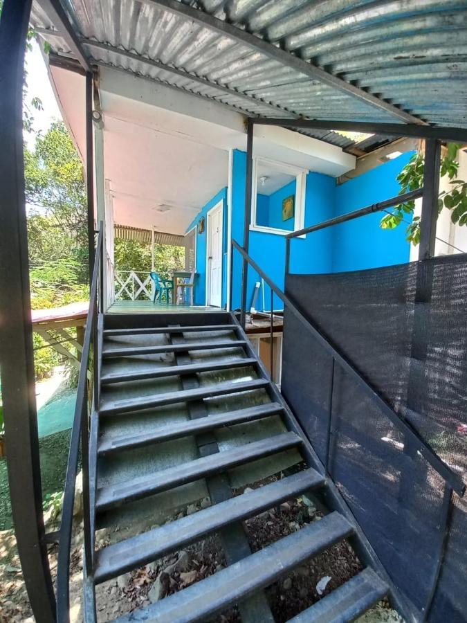 Donde Familia Manito Bed & Breakfast Paquera Bagian luar foto